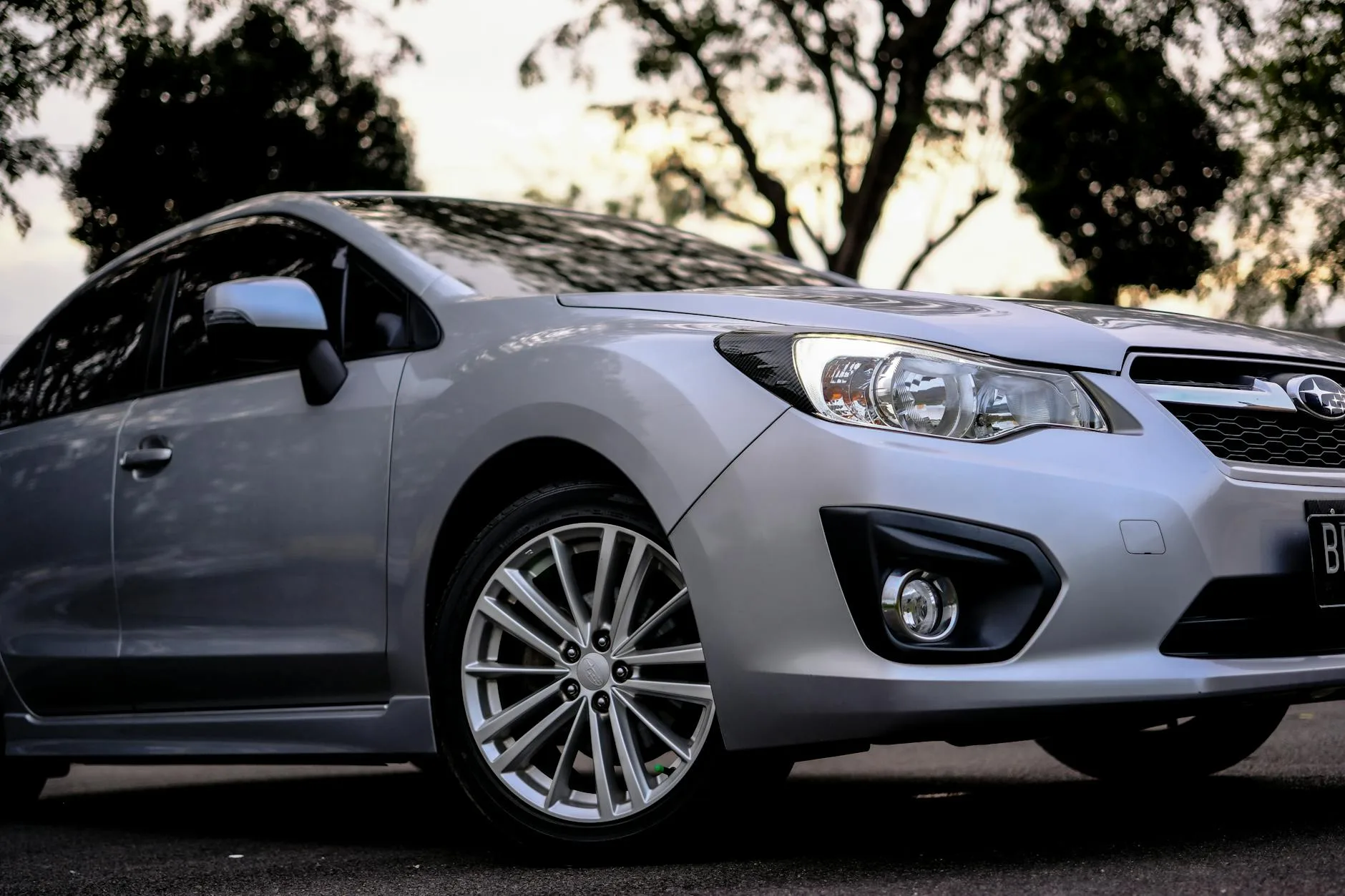 Layanan cuci karpet mobil terdekat di kota Anda, bersih, cepat, dan terpercaya