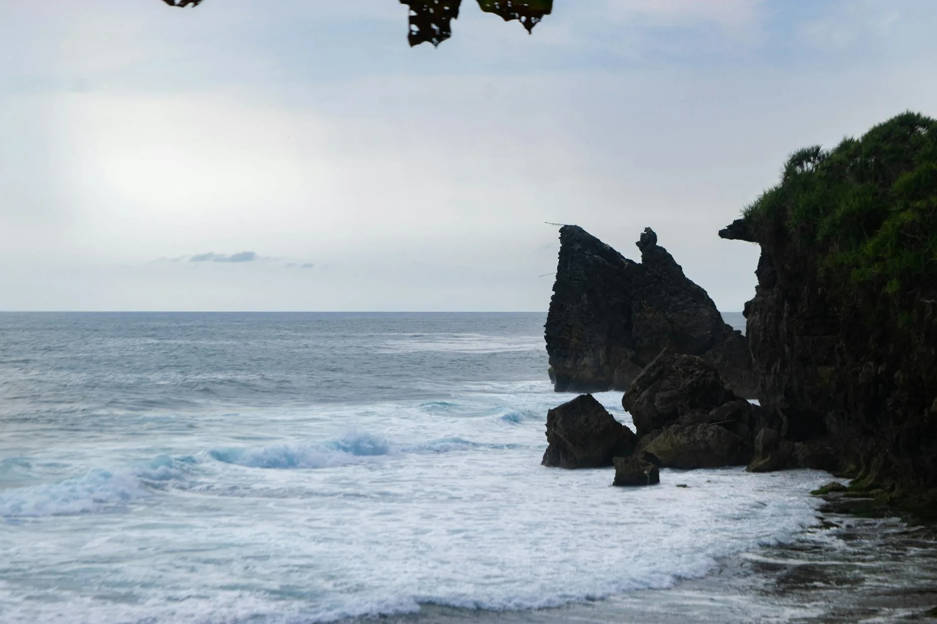 Photo by Ondosan Sinaga on Pexels | Jasa Cuci Springbed Jogja illustration