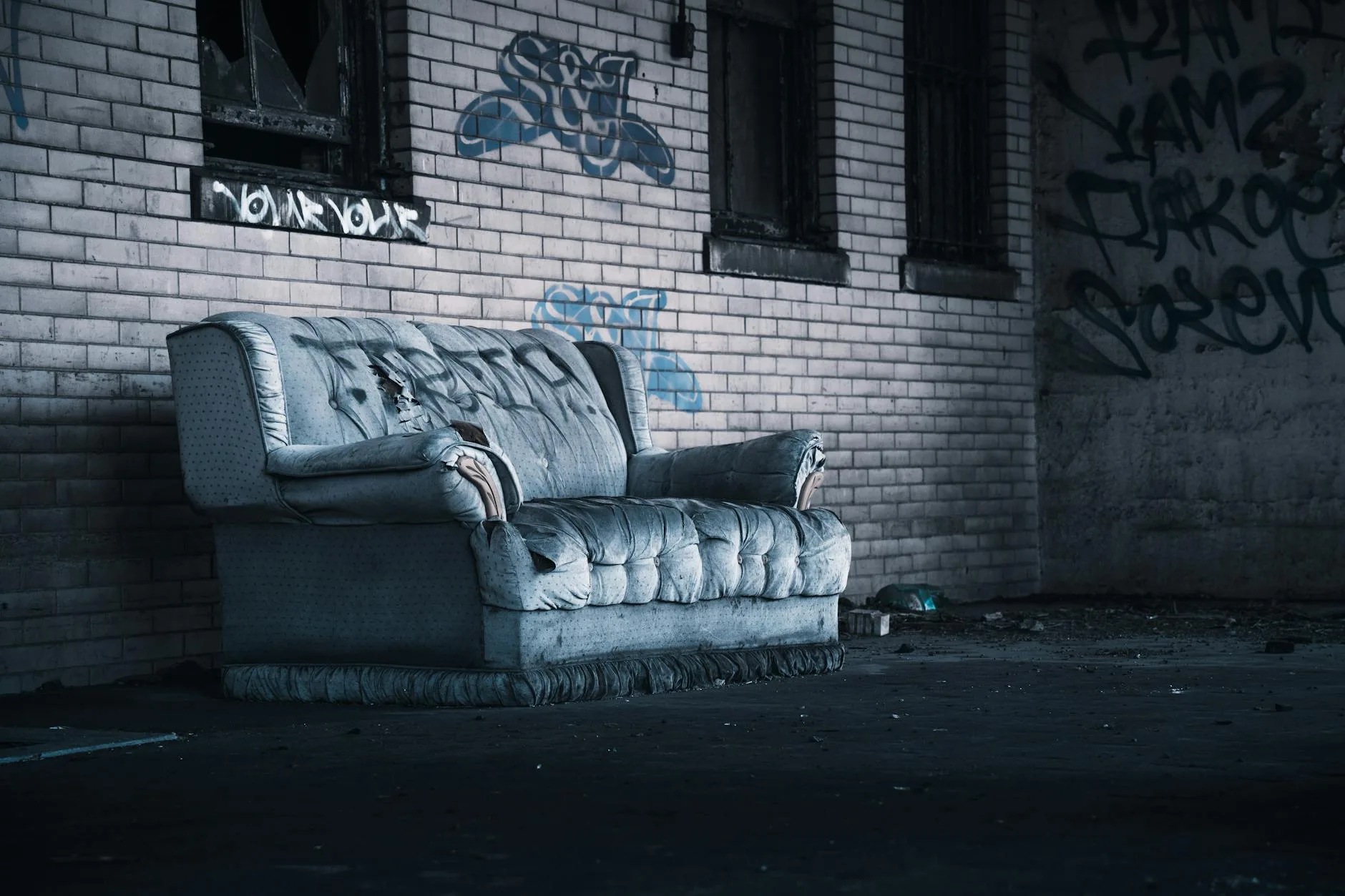 Photo by Mike Norris on Pexels | cuci sofa mobil terdekat illustration
