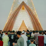 Photo by Mohammed Alim on Pexels | Cuci Karpet Masjid Jogja illustration