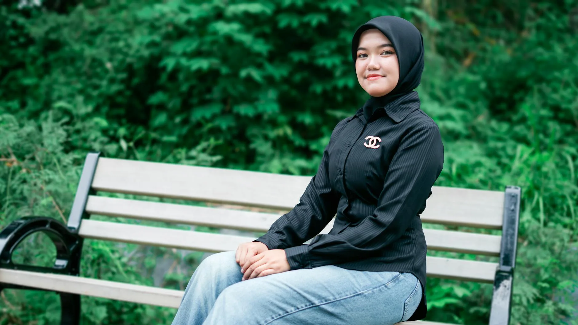 Layanan cuci sofa profesional di Tangerang, bersih, segar, dan bebas noda untuk rumah nyaman Anda.