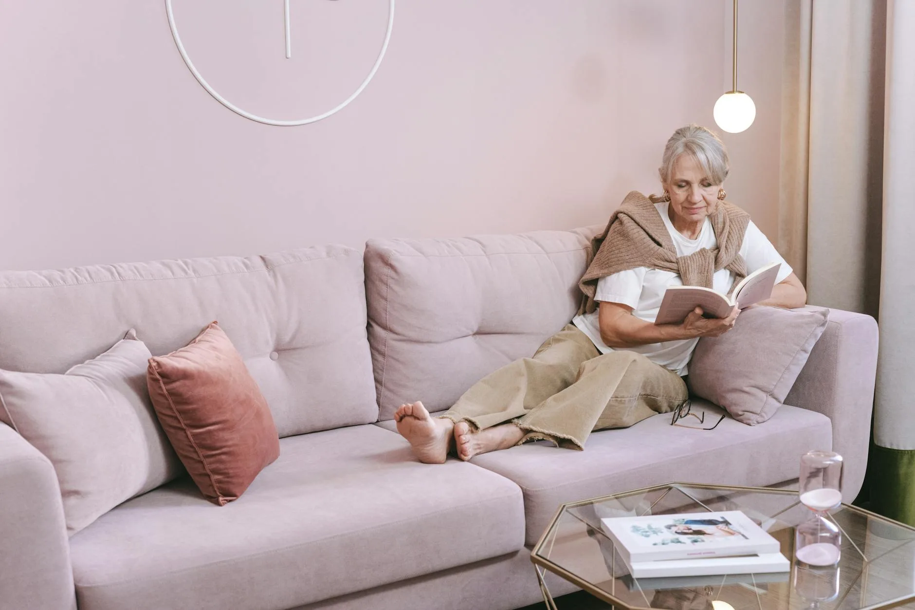 Grafik frekuensi ideal mencuci sofa untuk menjaga kebersihan dan memperpanjang umur sofa di Jogja